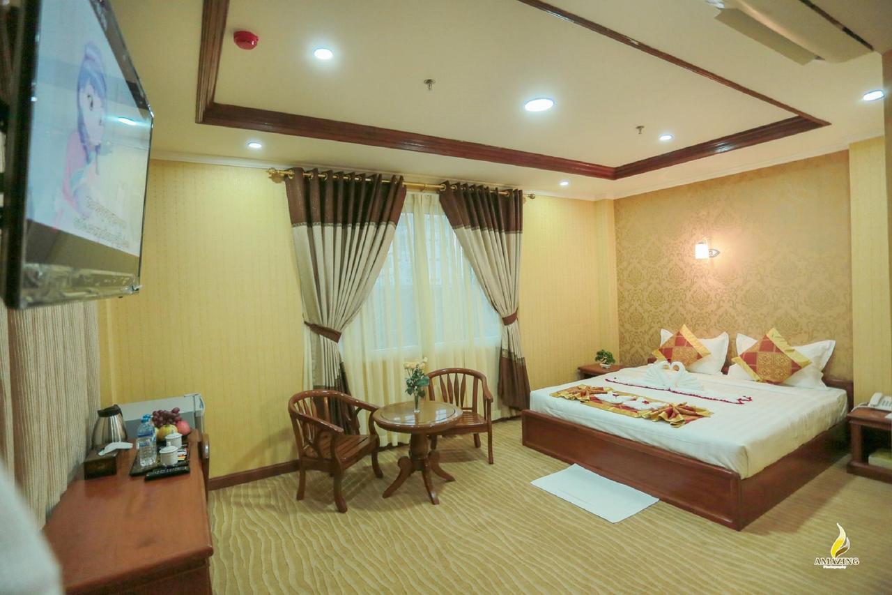 Silver City Hotel Mandalay Extérieur photo
